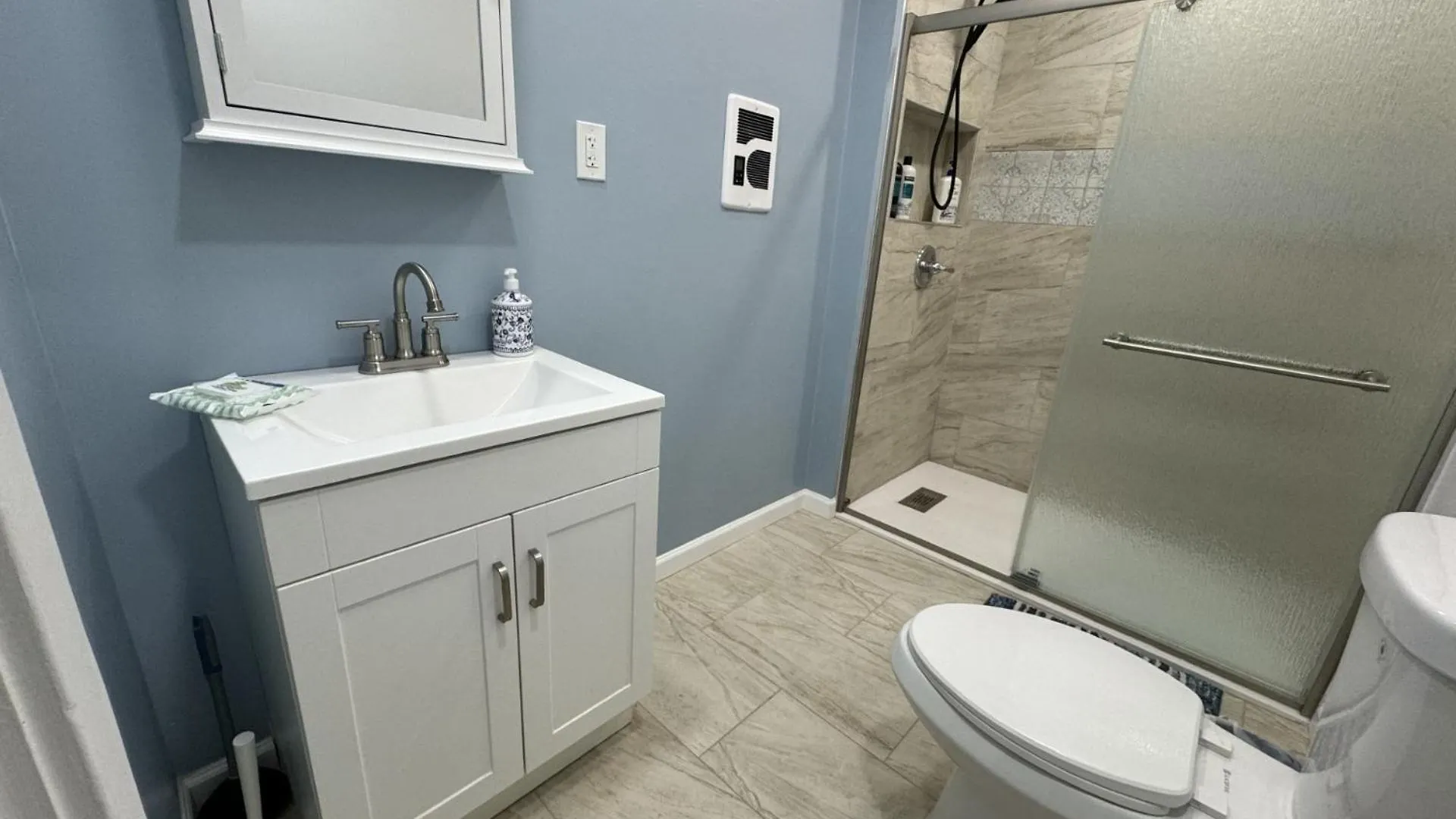 Modern Queen Room Near Ewr Elizabeth Homestay szállás